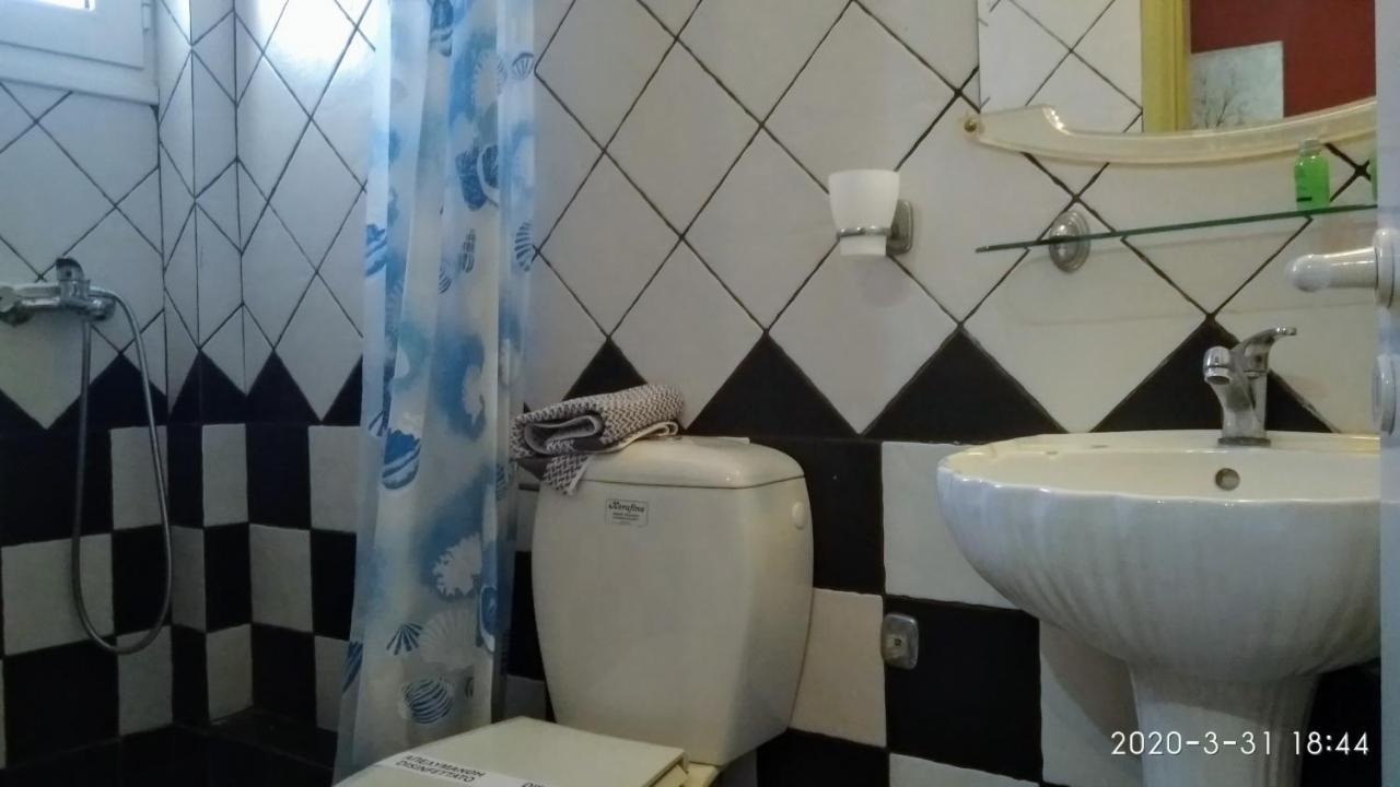 Palatino Hotell Loutrá Edipsoú Eksteriør bilde