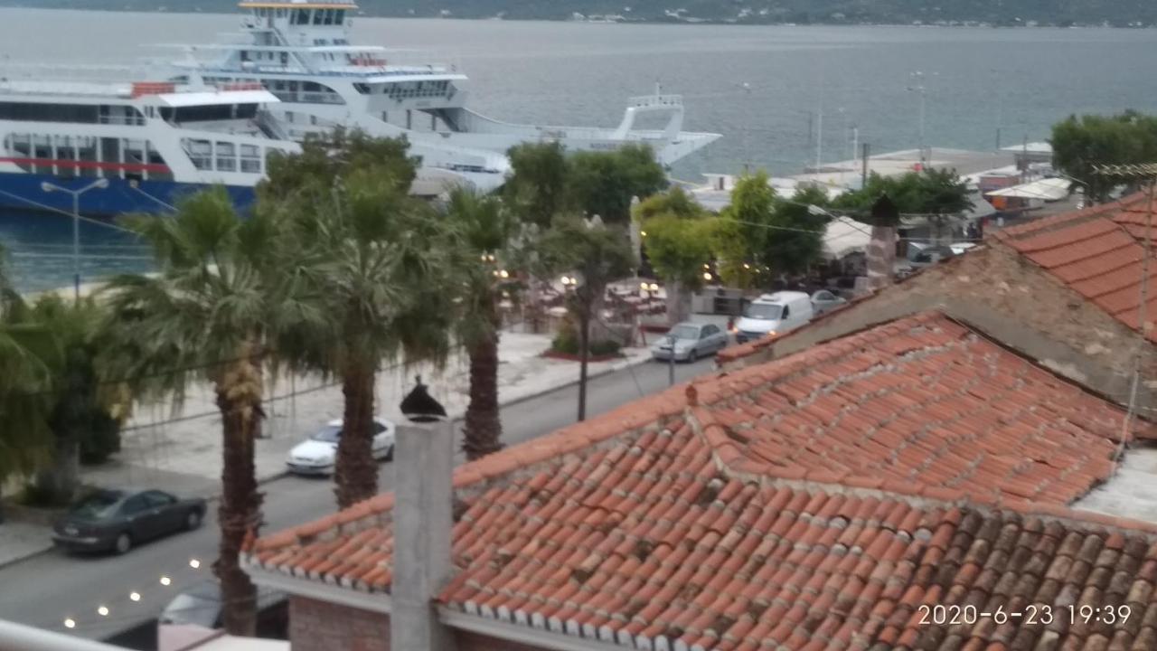 Palatino Hotell Loutrá Edipsoú Eksteriør bilde