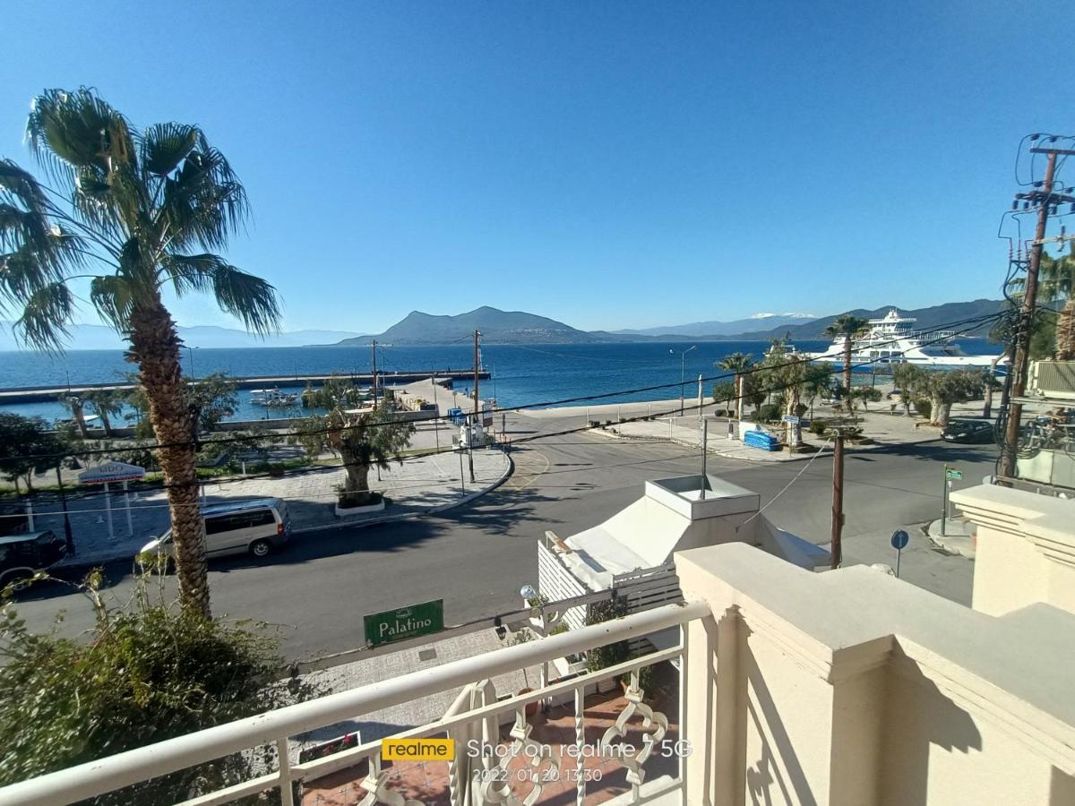 Palatino Hotell Loutrá Edipsoú Eksteriør bilde