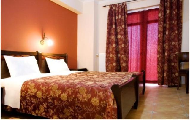 Palatino Hotell Loutrá Edipsoú Eksteriør bilde